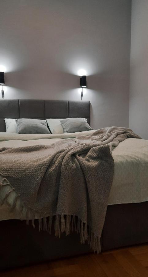 Nina Studio Apartment Bijeljina Exteriér fotografie