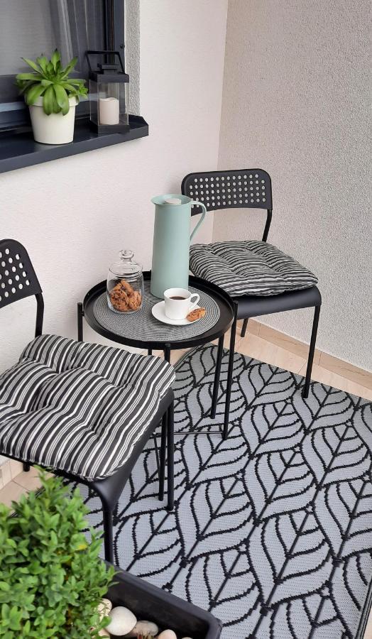 Nina Studio Apartment Bijeljina Exteriér fotografie